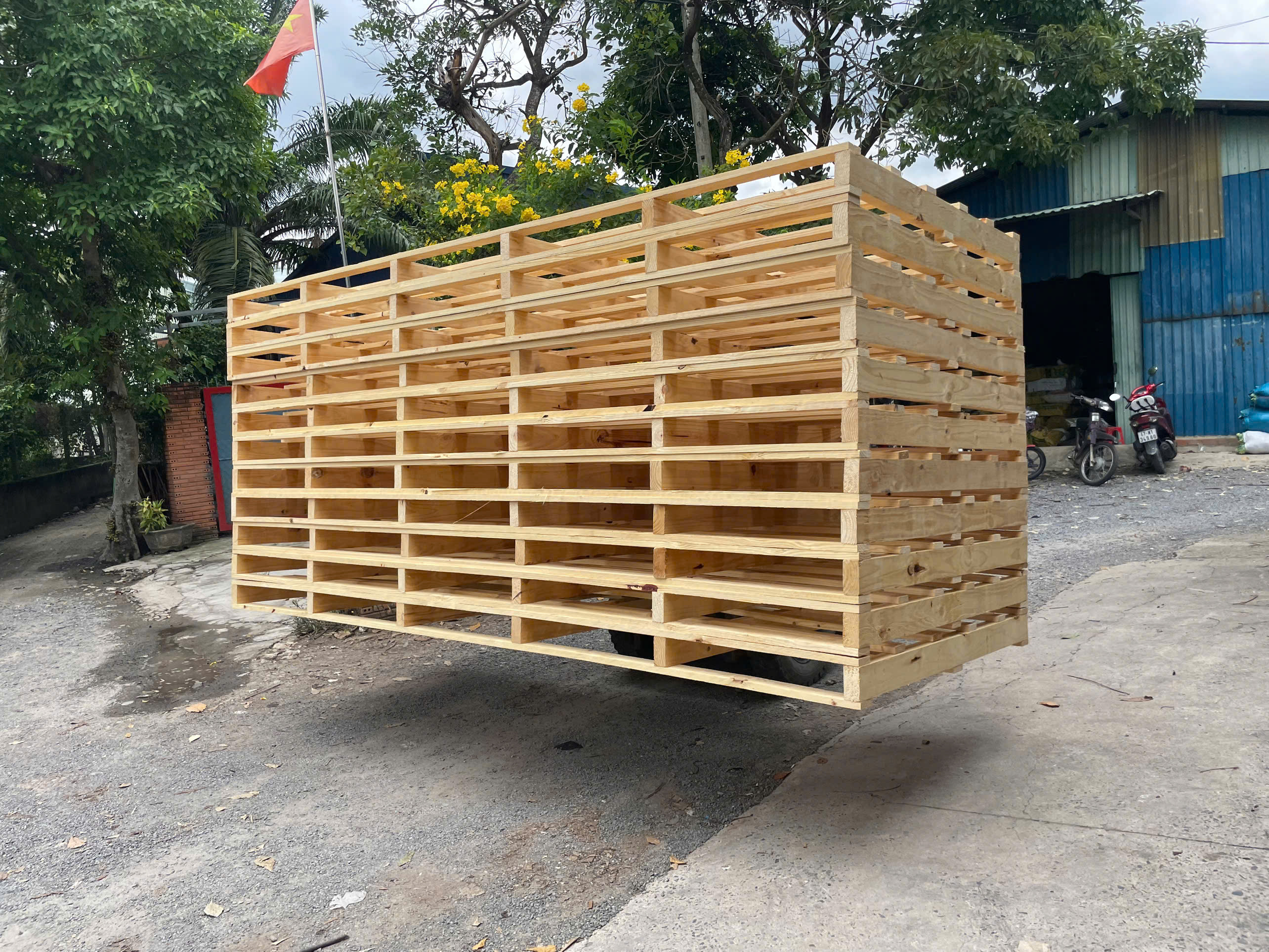 PALLET XUẤT KHẨU